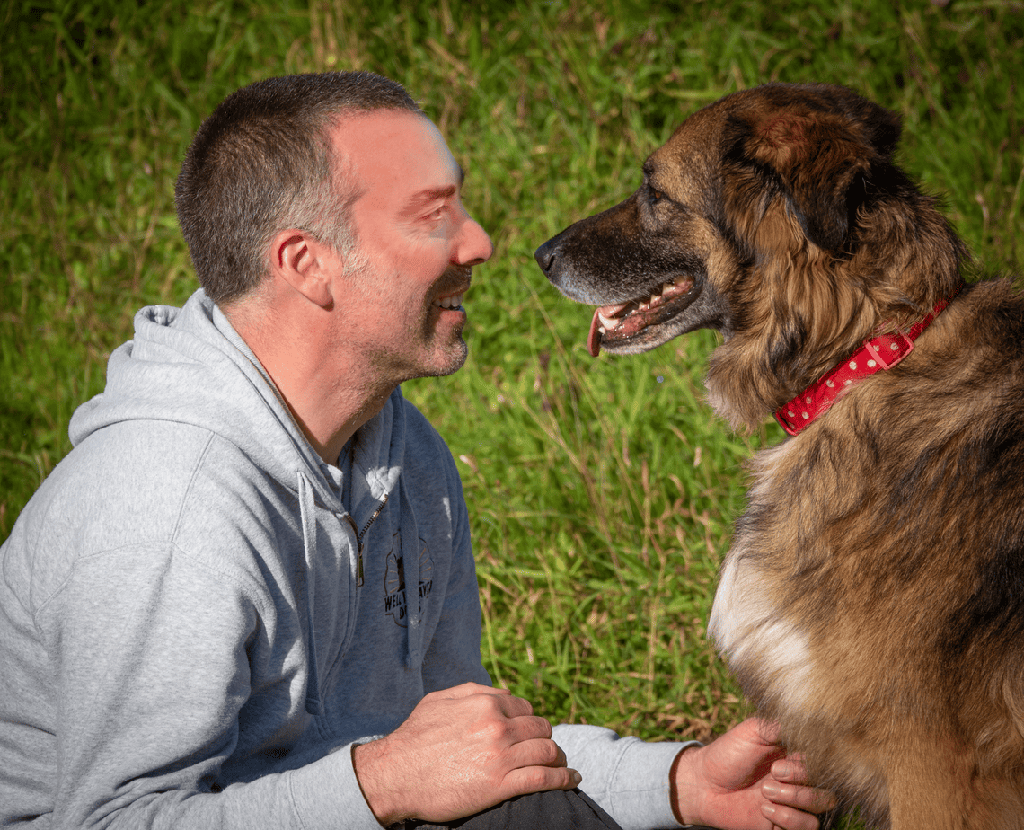 Nick Battrick Nick Battrick - Dog Behaviourist